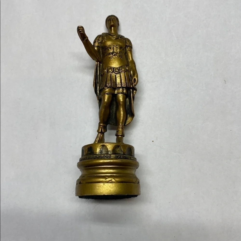 TABLEAU in SPIRITUAL GOLD 6 curated vintage items